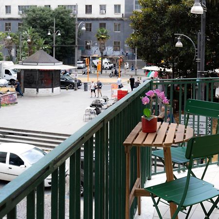 Dimora Cavour Hotel Napoli Bagian luar foto